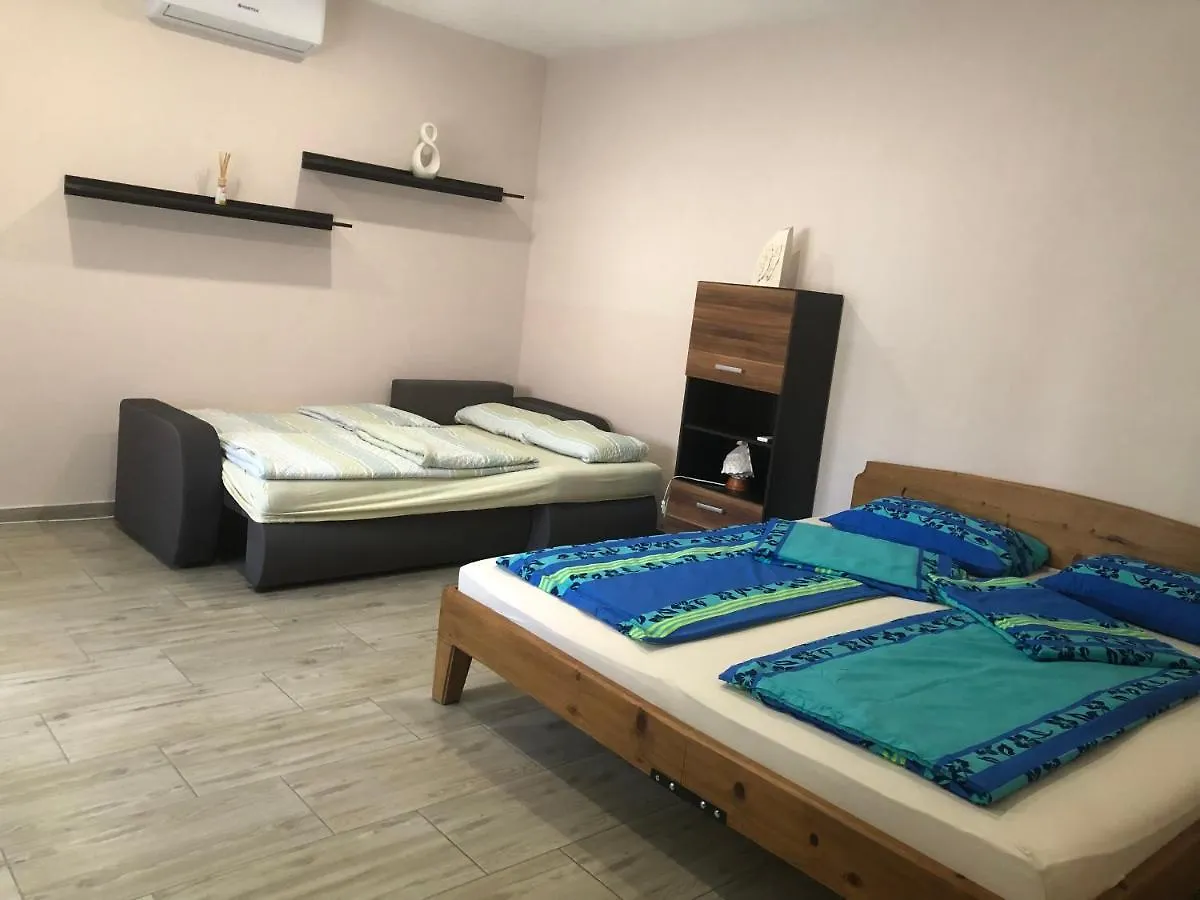 Apartment Eddy Apartman Eger