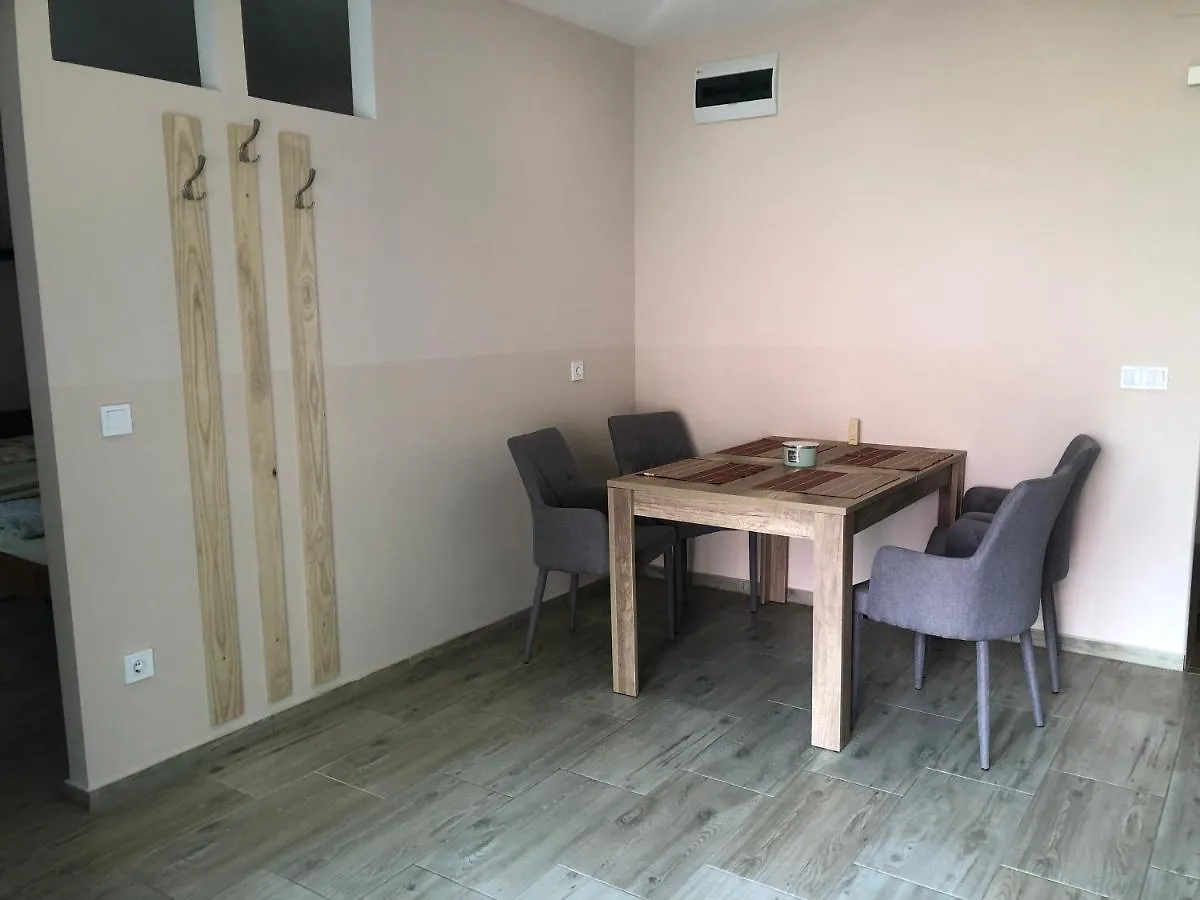 Eddy Apartman Eger